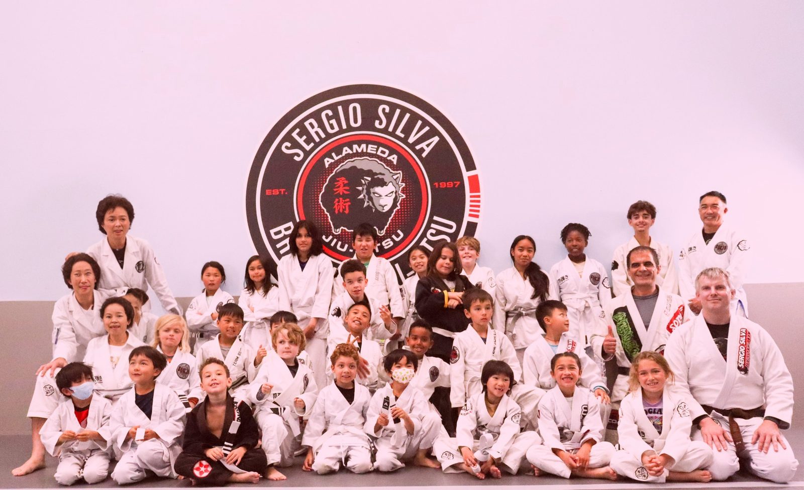 Why Training with 5th-Degree Black Belt Sergio Silva Is Like Playing Chess With Your Body